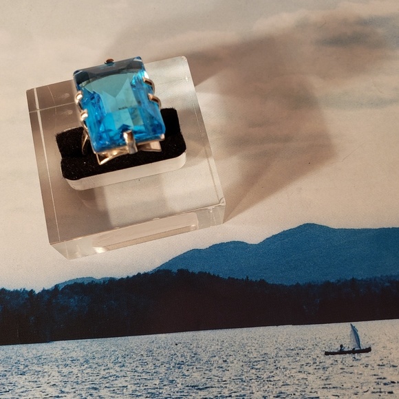 Vintage 1970s Large Aquamarine Cushion Cut Ring - Picture 3 of 6